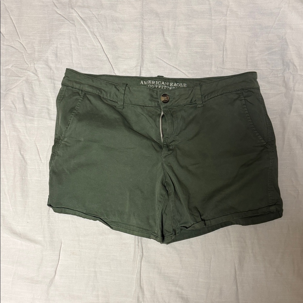 American Eagle Outfitters Olive Cargo Shorts